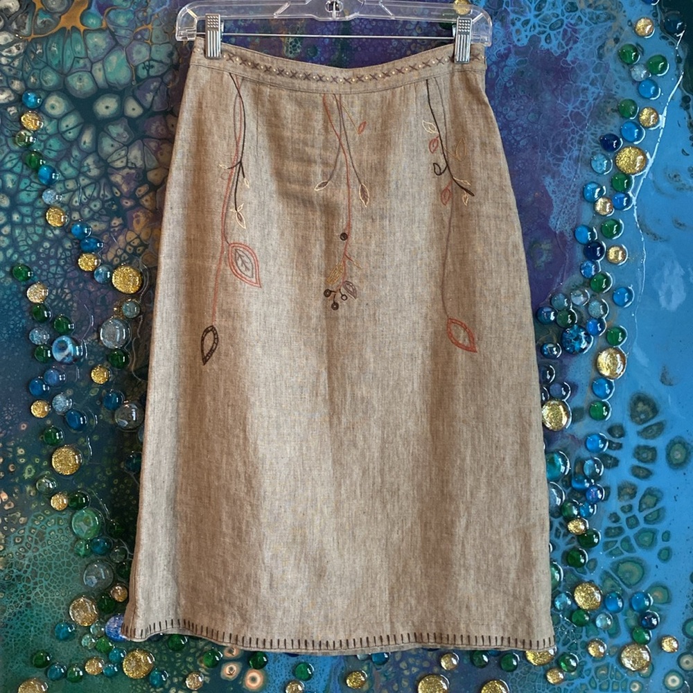 Linen Embroidered Folkloric Skirt